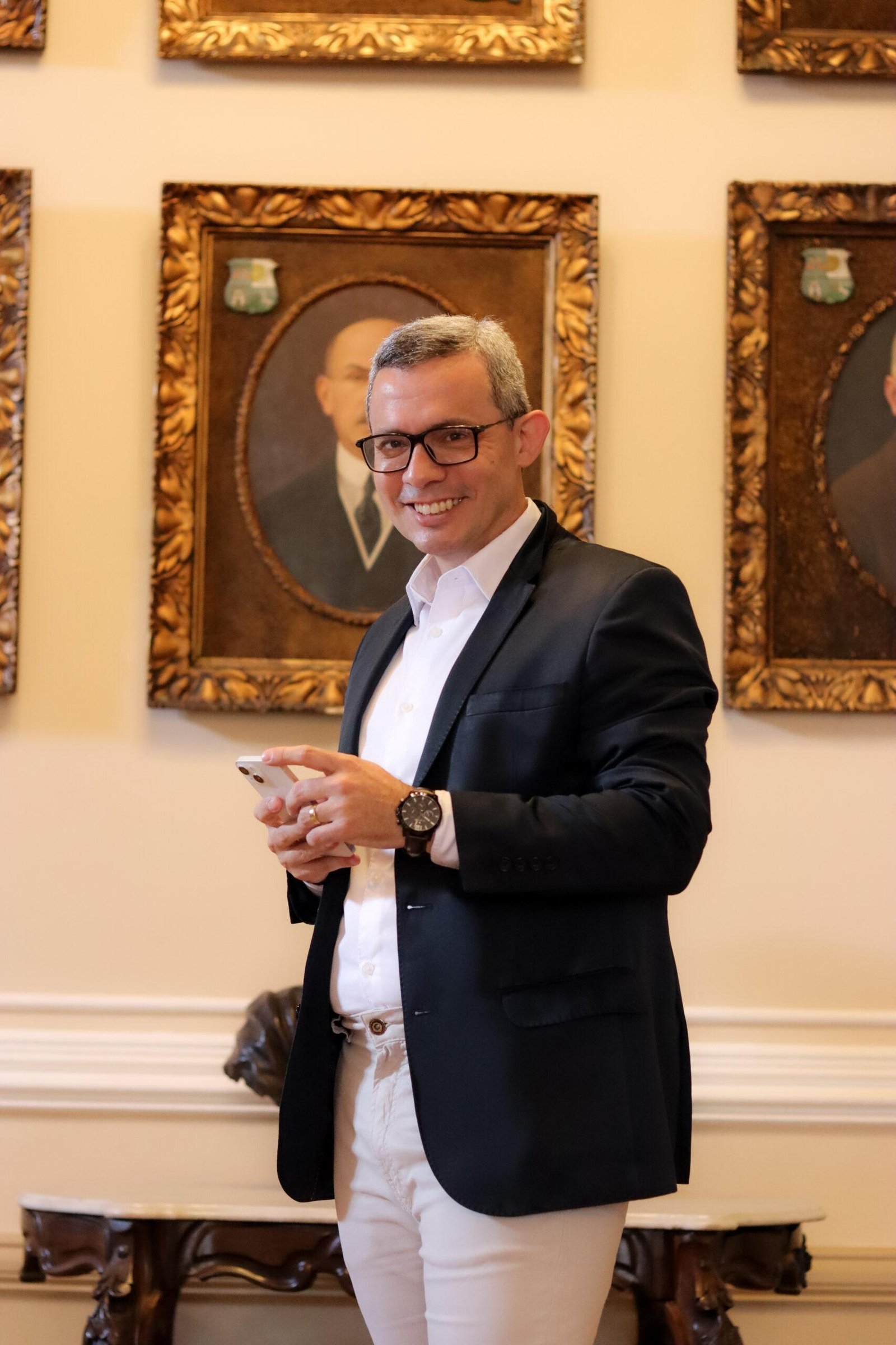 Dr. Arnaldo Gonçalves Jr.