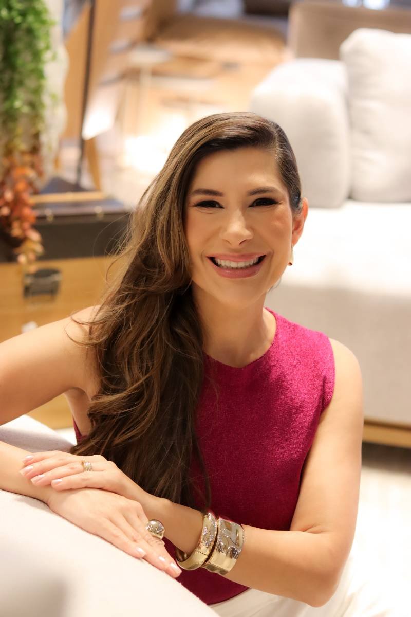 Dra. Camila Lima de Andrade